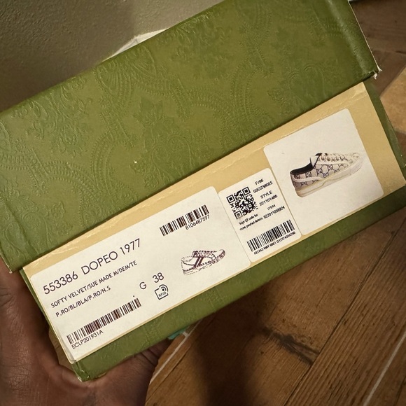 Gucci Tennis 1977 Sneakers – GG Multicolor Monogram
Size: EU 38 / US 7.5 - Picture 7 of 8